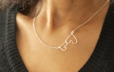 Collier "COEURS ENLACES"