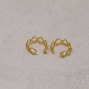 Bagues d'oreilles "CROWNED"