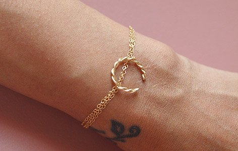 Collier "TWIST" en plaqué or