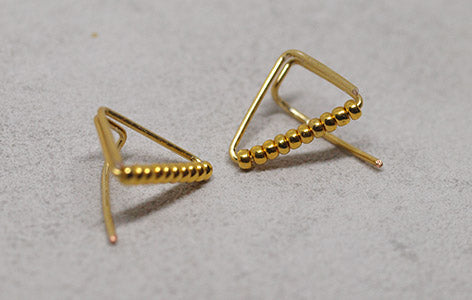Boucles d'oreilles "TRIANGLES PERLES"