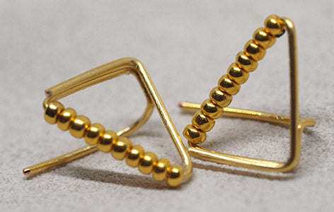 Boucles d'oreilles "TRIANGLES PERLES"