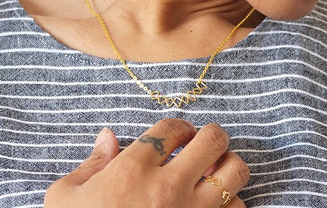 Collier "CROWNED" en plaqué or