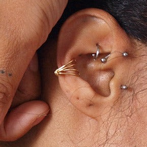 Bagues d'oreilles "HUG"